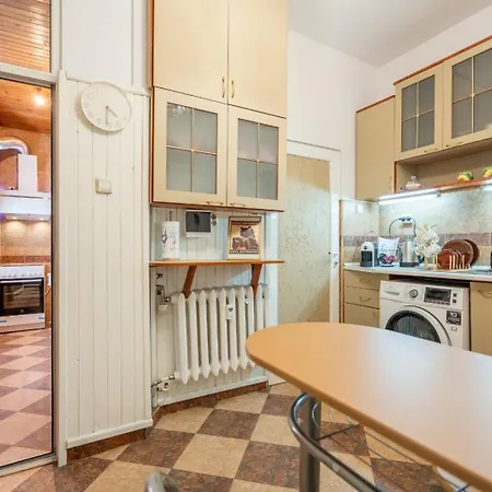 Belle Epoque-sofia-free Parking 索菲亞